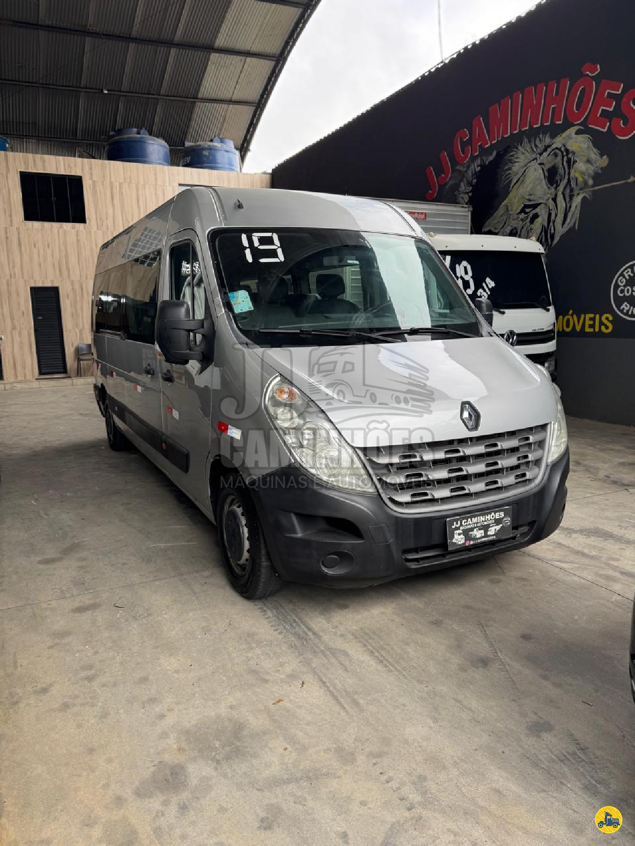 VANS RENAULT Master Minibus 2.3 JJ Caminhões Máquinas e Automóveis CACHOEIRAS DE MACACU RIO DE JANEIRO RJ